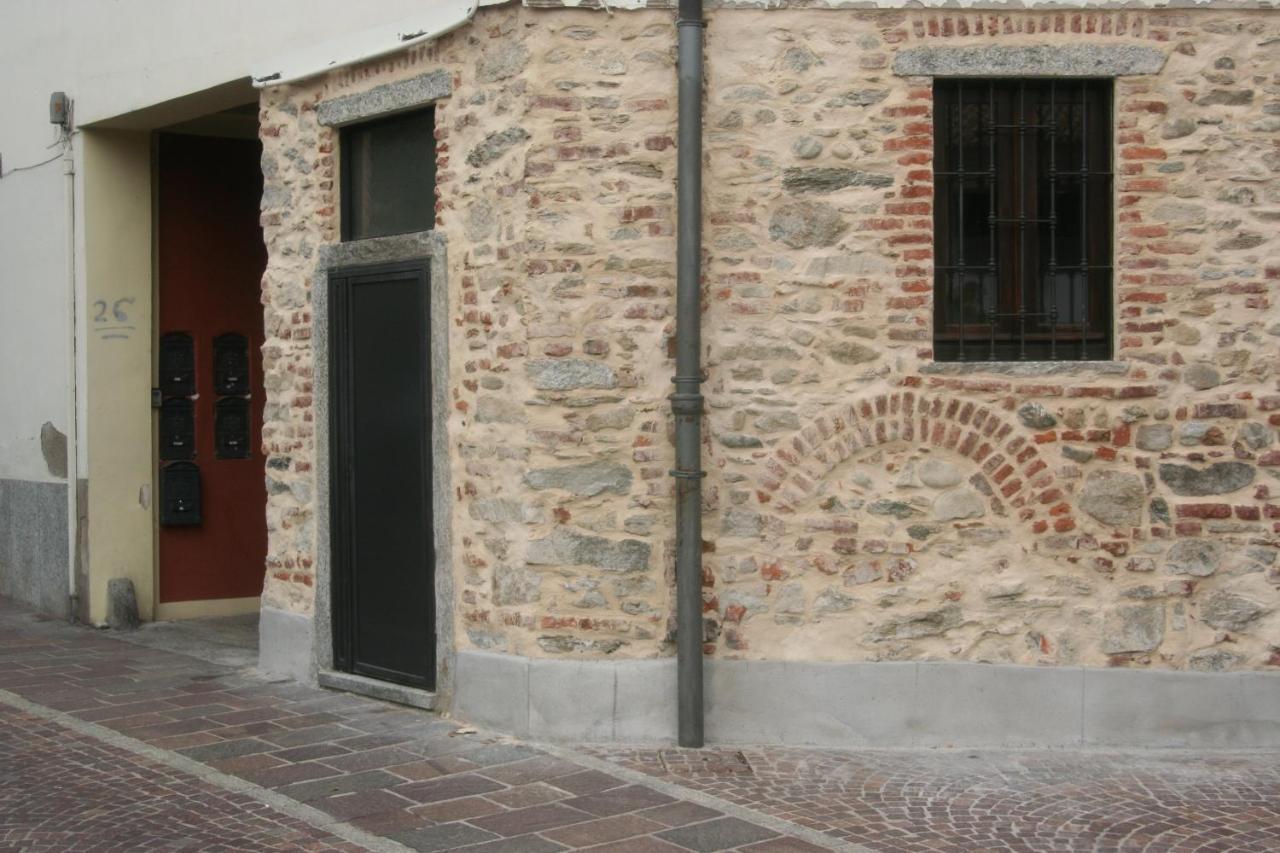 Epicuro Guest House Somma Lombardo Bagian luar foto